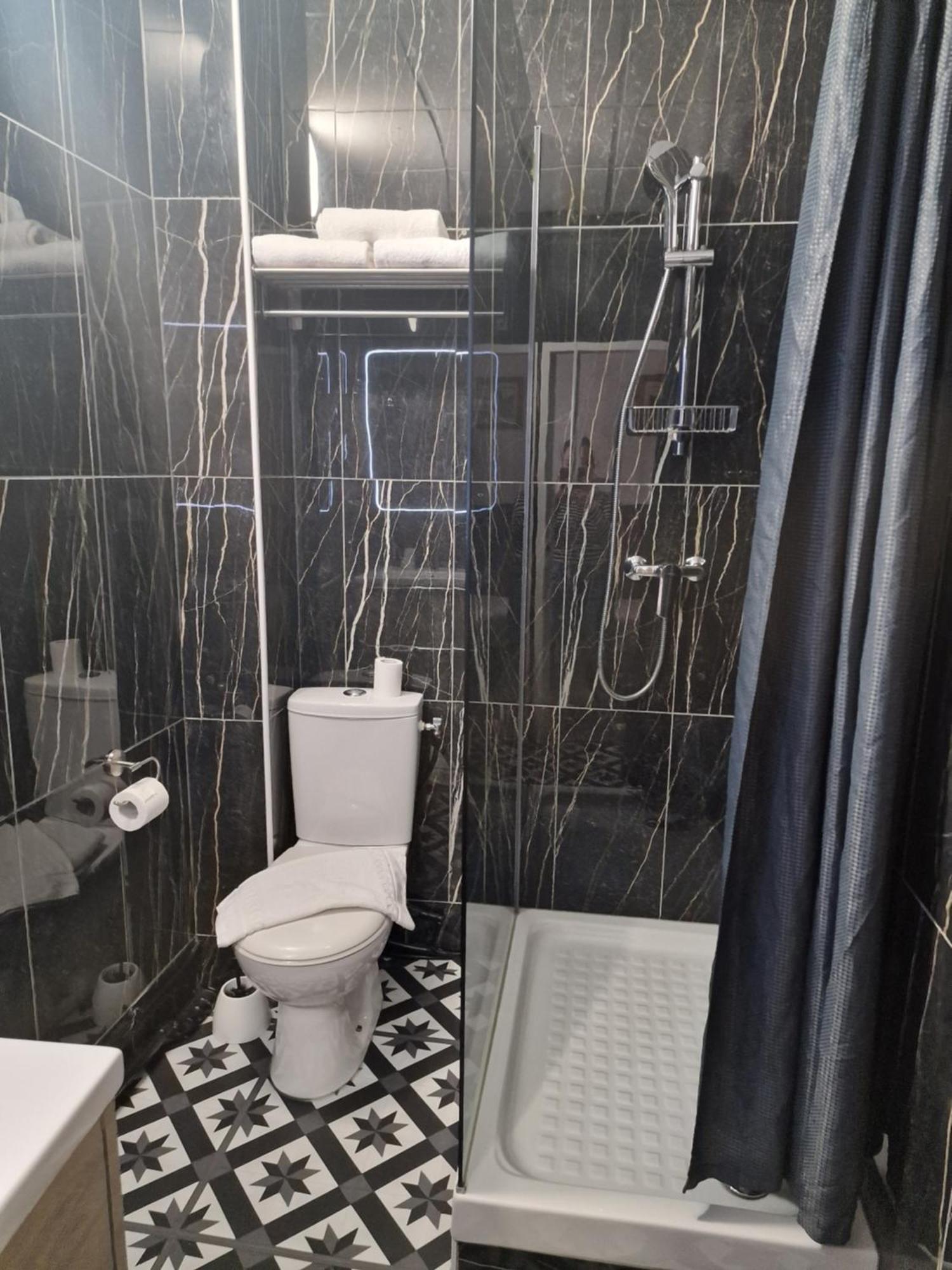 Hotel Gloria Grenoble Kültér fotó